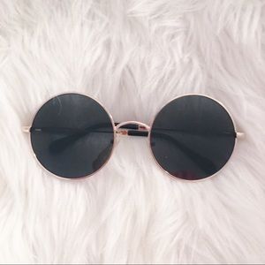 Black & Gold Rimmed Round Sunglasses